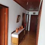 Excalibur Oda ve Kahvaltı Meda