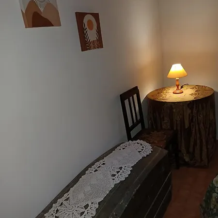 Excalibur Bed & Breakfast Meda